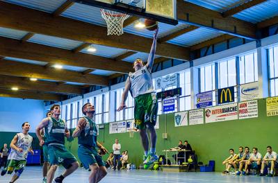 Seniors Masculins vs Les Cerfs de Varès BC (9 février 2014)